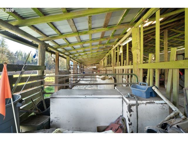 89009 CONDON CREEK Rd, Florence, OR 97439