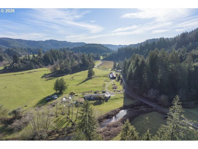 89009 CONDON CREEK Rd, Florence, OR 97439