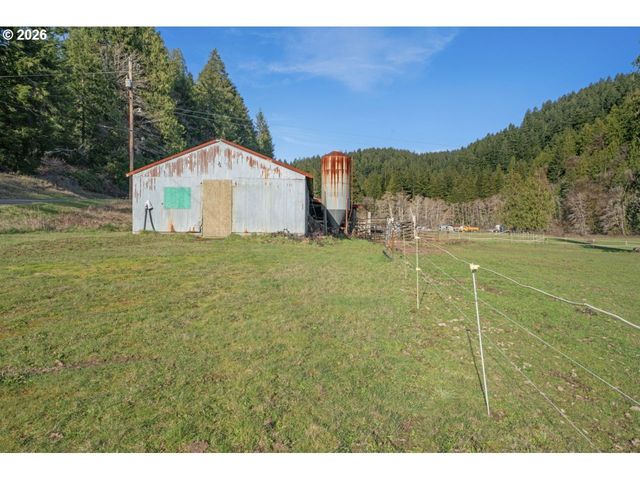 89009 CONDON CREEK Rd, Florence, OR 97439