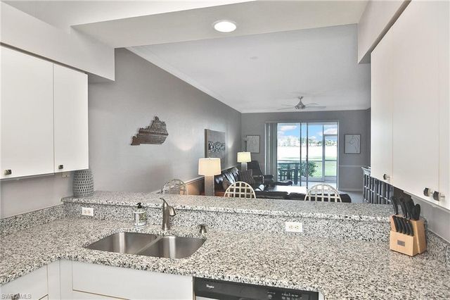 10470 Washingtonia Palm WAY # 1214, Fort Myers, FL 33966