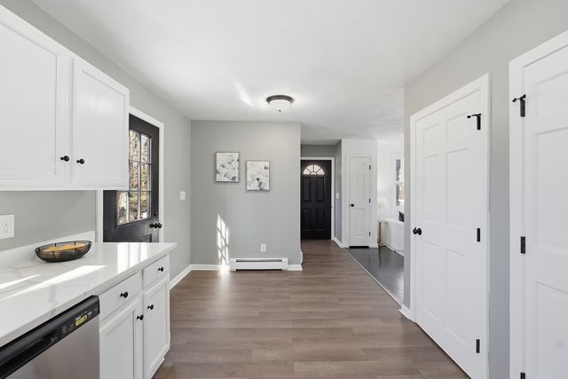 66 Newland Ave, Bellingham, MA 02019