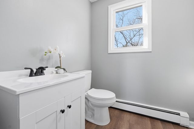 66 Newland Ave, Bellingham, MA 02019