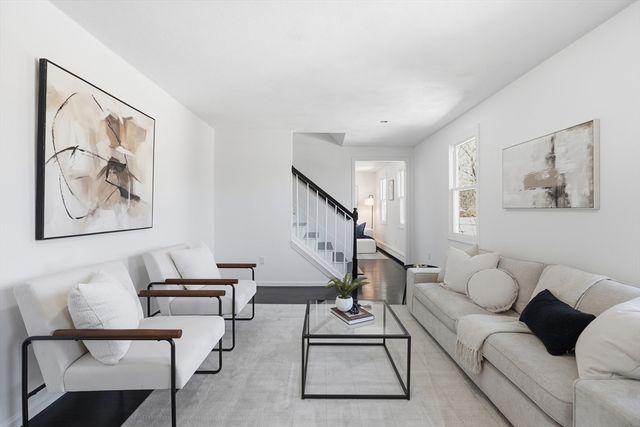 66 Newland Ave, Bellingham, MA 02019