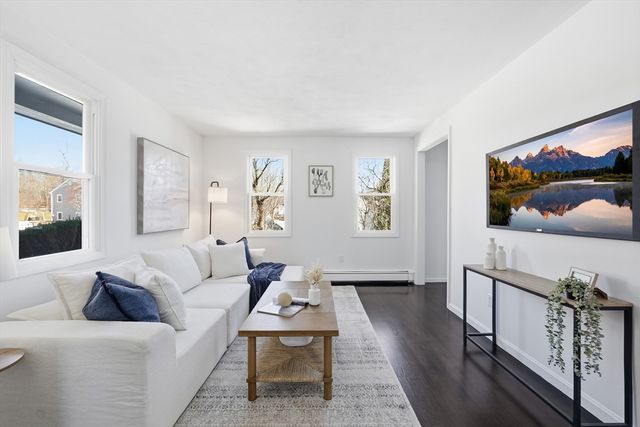 66 Newland Ave, Bellingham, MA 02019