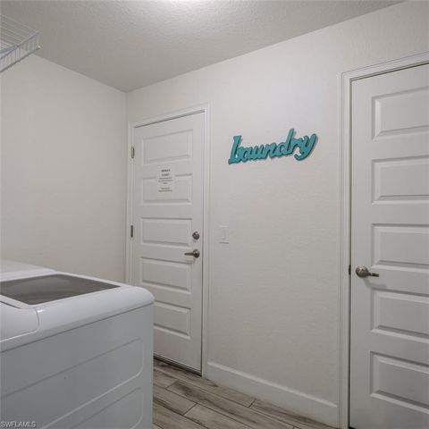 4638 Clarke ST, North Port, FL 34286