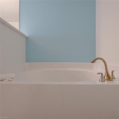 4638 Clarke ST, North Port, FL 34286