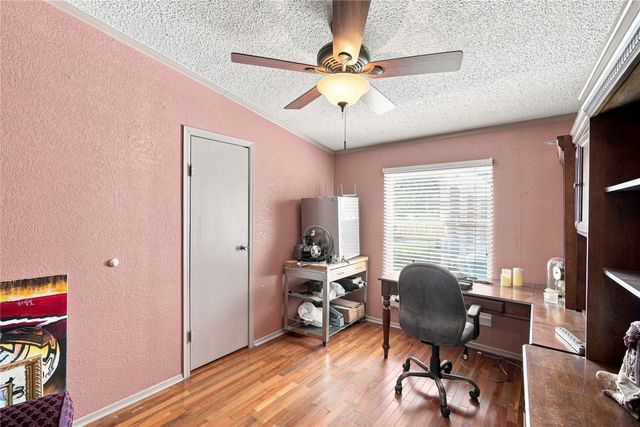 5177 Timarron Drive, Scurry, TX 75158