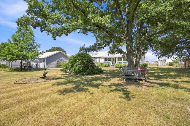 5177 Timarron Drive, Scurry, TX 75158