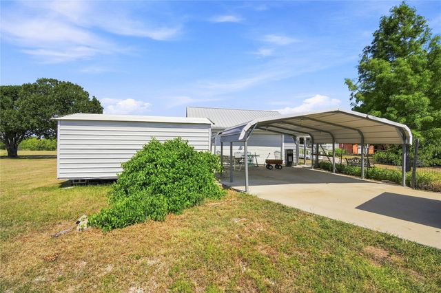 5177 Timarron Drive, Scurry, TX 75158