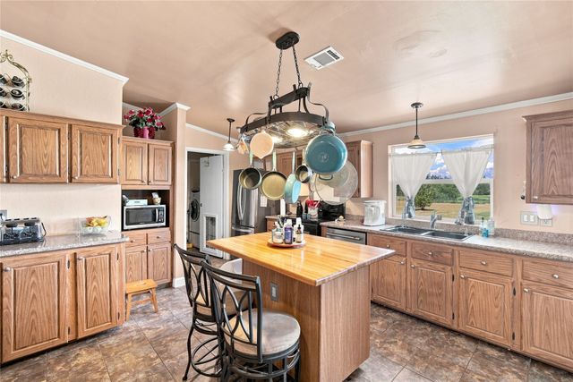 5177 Timarron Drive, Scurry, TX 75158