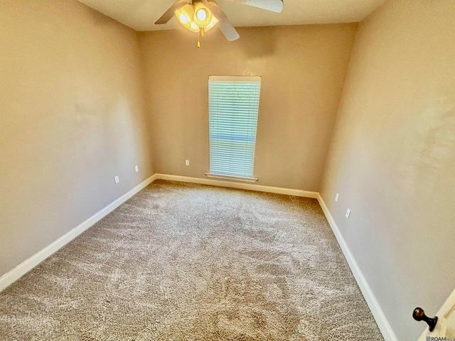 10073 Chanel Dr, Denham Springs, LA 70706