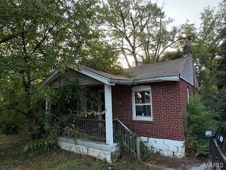 2144 68th Street, St Louis, MO 63121