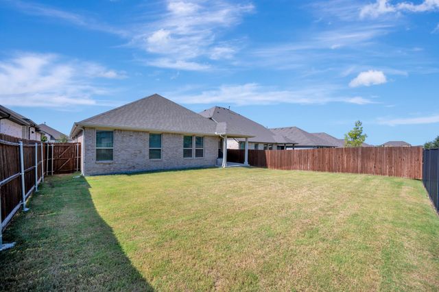 2028 Windsor Drive, Argyle, TX 76226