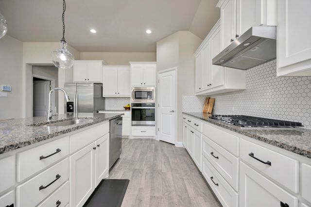 2028 Windsor Drive, Argyle, TX 76226