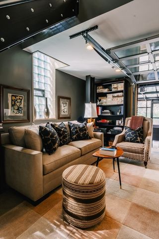 1391 Hyde Park Ave D, Boston, MA 02136