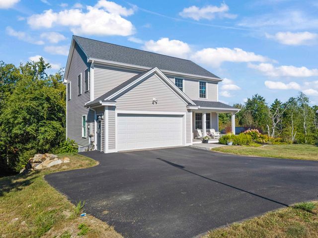 40 Thatcher Way, Barrington, NH 03825