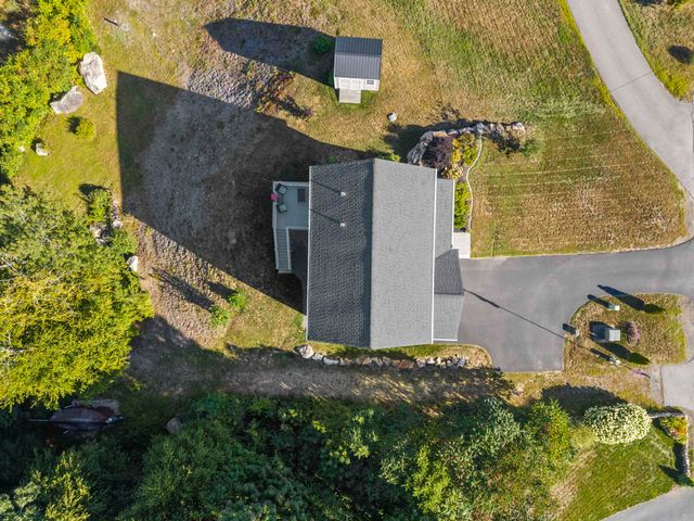 40 Thatcher Way, Barrington, NH 03825