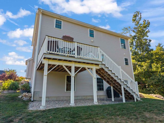 40 Thatcher Way, Barrington, NH 03825