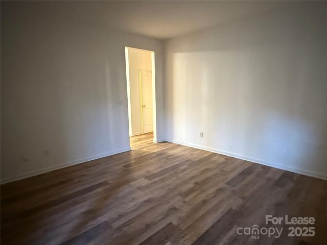 7041 Somerset Springs Drive, Charlotte, NC 28262