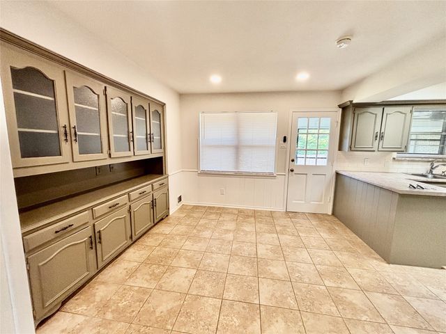 8635 Bacardi Drive, Dallas, TX 75238