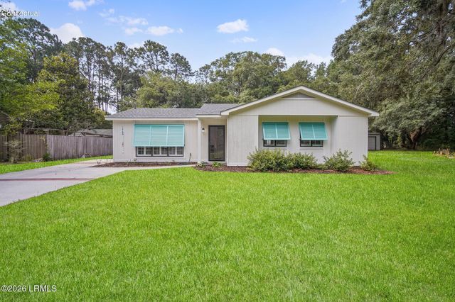 1700 Lafayette Street, Beaufort, SC 29902