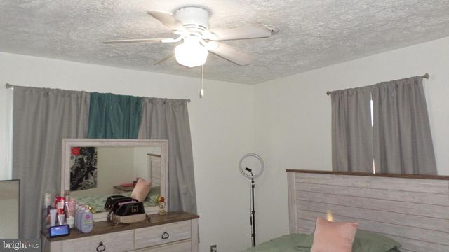 15558 KINGS HWY, King George, VA 22485