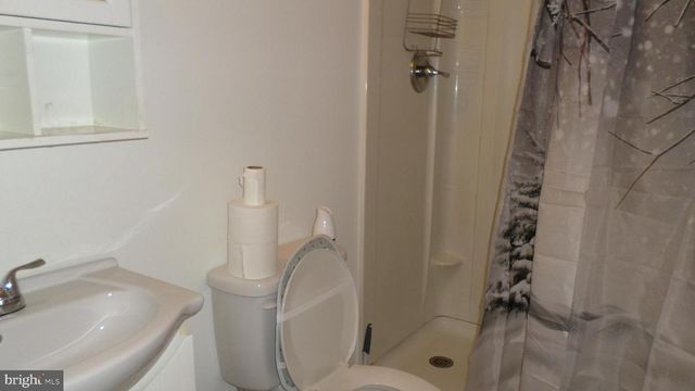 15558 KINGS HWY, King George, VA 22485