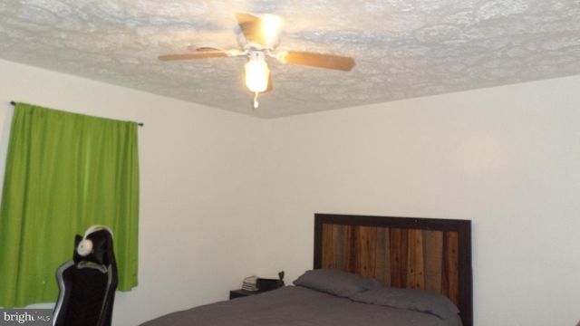 15558 KINGS HWY, King George, VA 22485