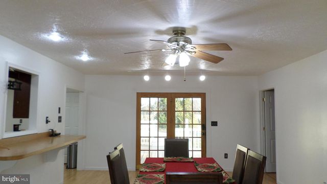 15558 KINGS HWY, King George, VA 22485