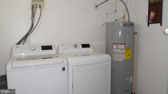 15558 KINGS HWY, King George, VA 22485