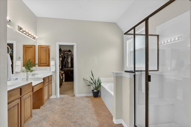 5609 Lavon Drive, Flower Mound, TX 75028