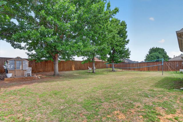 5609 Lavon Drive, Flower Mound, TX 75028