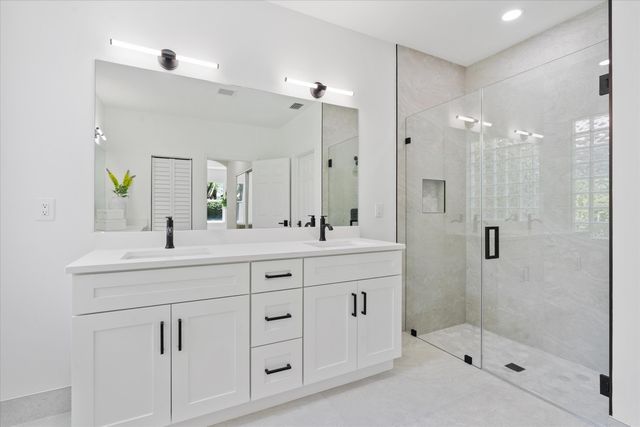 7102 Prado Lake Drive, Delray Beach, FL 33446