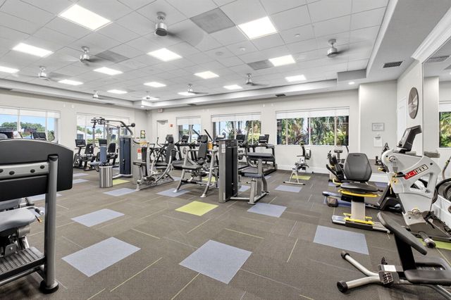 7102 Prado Lake Drive, Delray Beach, FL 33446