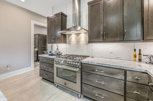 80 Ellisor Road, Huntsville, TX 77320