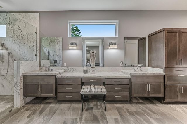 80 Ellisor Road, Huntsville, TX 77320