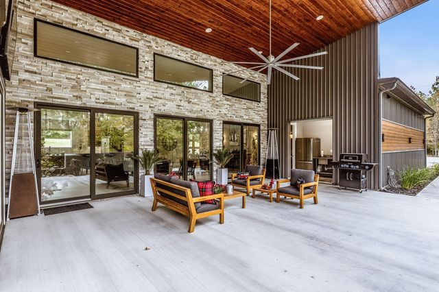 80 Ellisor Road, Huntsville, TX 77320