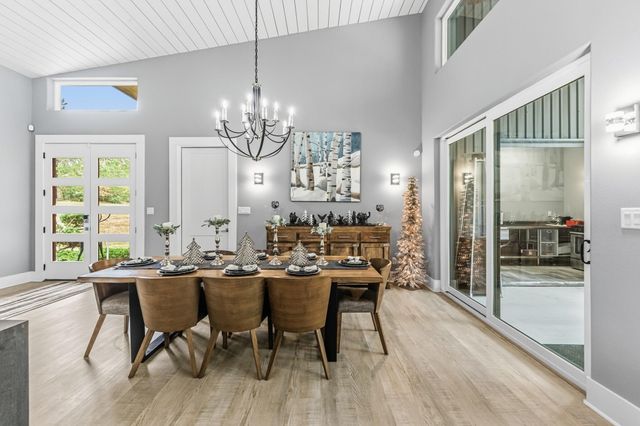 80 Ellisor Road, Huntsville, TX 77320