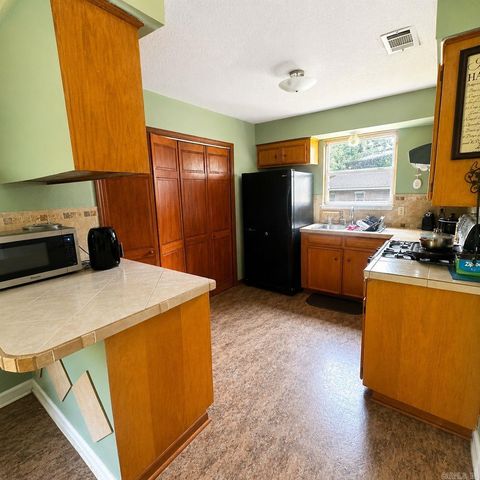 9107 Ricky Lane, Little Rock, AR 72209