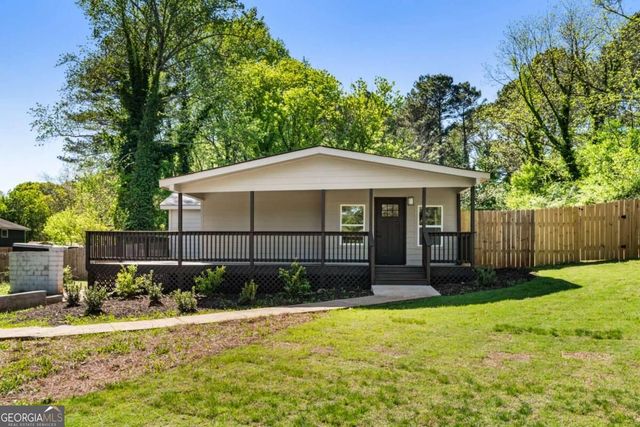 8859 Thomas Road, Jonesboro, GA 30238