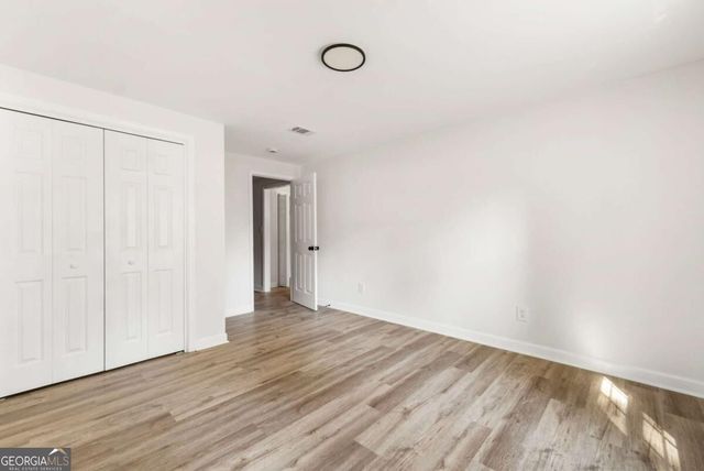 8859 Thomas Road, Jonesboro, GA 30238