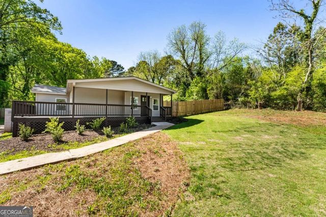 8859 Thomas Road, Jonesboro, GA 30238