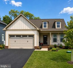 1002 PIPERS BROOK DR, Purcellville, VA 20132