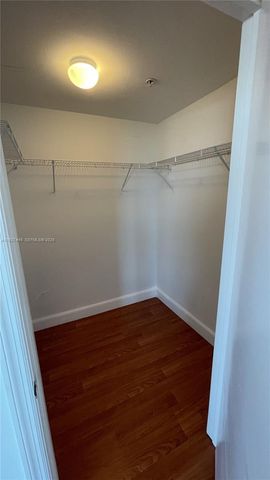 14951 Royal Oaks Ln 1901, North Miami, FL 33181