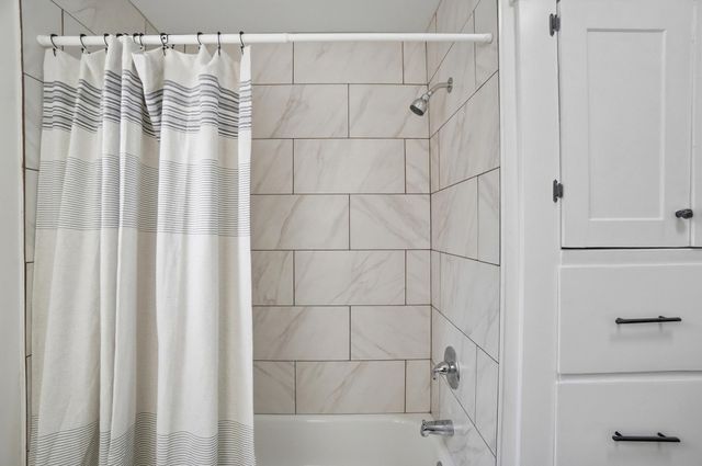 525 S Light Street 525 S Light Street, Springfield, OH 45506