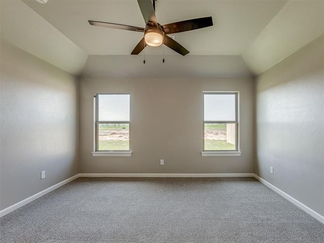 623 Honey Springs Lane, Shawnee, OK 74804