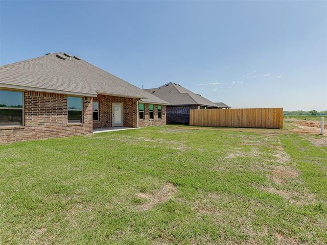 623 Honey Springs Lane, Shawnee, OK 74804