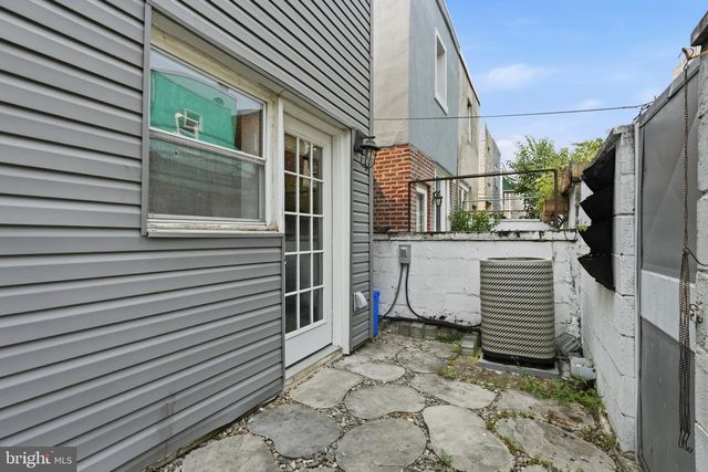 1717 S CHADWICK ST, Philadelphia, PA 19145