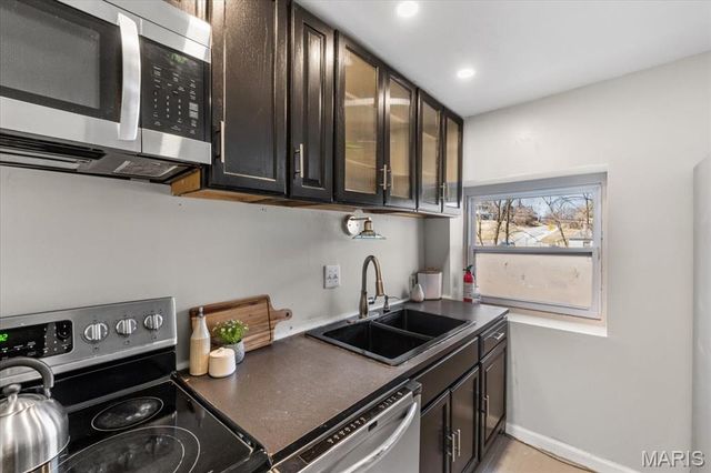 7219 Jenwood Avenue, St Louis, MO 63136