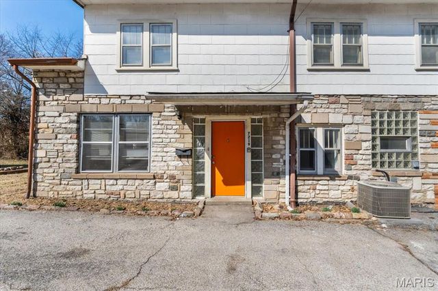 7219 Jenwood Avenue, St Louis, MO 63136